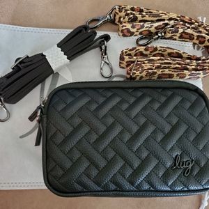 Lug vegan leather black coupe